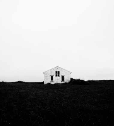 Lonely House Poster 50X70