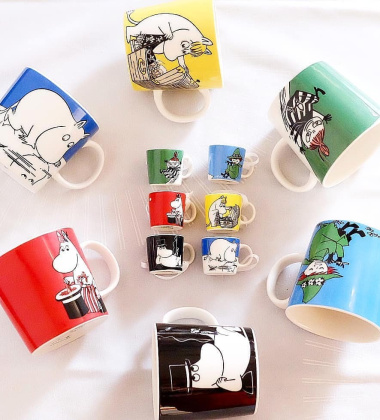 Komplet 6 mini kubeczków z porcelany Moomin Mini Mugs Collectors Set Classics no 1 