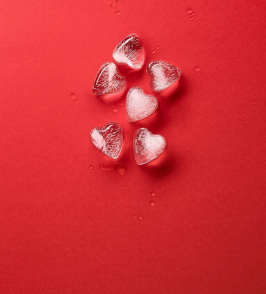 Silikonowy pojemnik do kostek lodu Hearts Ice Cube Tray Czerwony