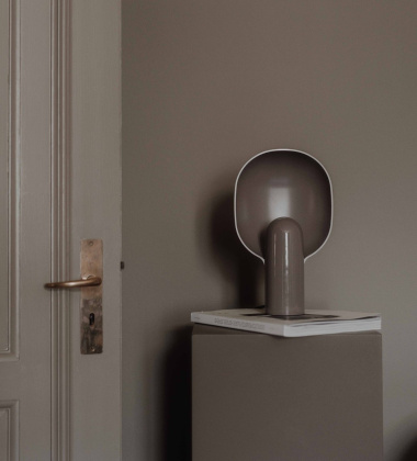 Lampa stołowa Ware Table Lamp H34 Mole Gray