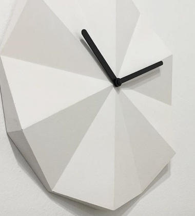 Zegar ścienny 28 cm DELTA Clock White