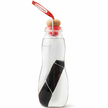 Butelka szklana na wodę z filtrem z węgla białego w pokrowcu EAU GOOD 650 ml Czerwona