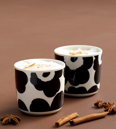 Kubek z porcelany bez ucha 200 ml UNIKKO Black-White Coffee Cup by Marimekko