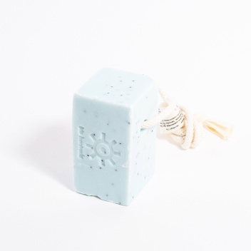 Mydło-peeling na sznurku Poppy & Mint Soap MAKOWO-MIĘTOWE