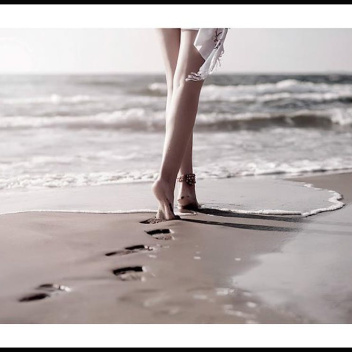 Plakat 50x70 WALK ON THE BEACH