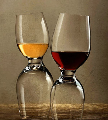 Komplet podwójnych kieliszków do białego i czerwonego wina 450 ml RED OR WHITE SET 2 Red and White Double Glasses by Ron Arad