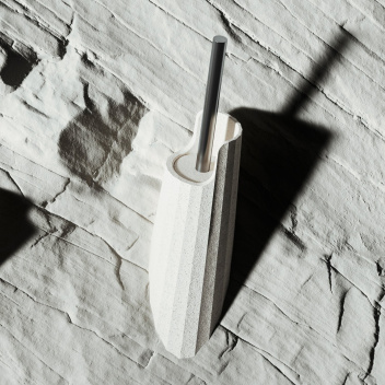 Szczotka do WC AVENIR Free Standing Toilet Brush - White