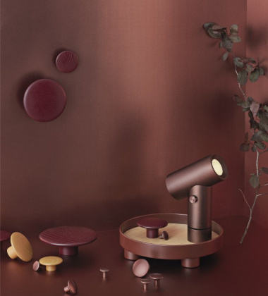 Wieszak-uchwyt drewniany 9 cm DOTS WOOD Hook - Burgundy
