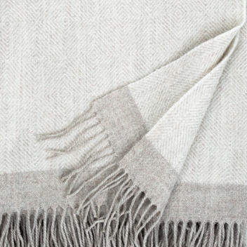 Koc wełniany z frędzlami 130x180 RAUHA Wool Blanket - White-Beige