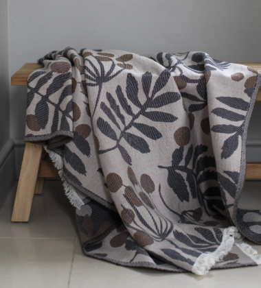 Koc wełniano-bawełniany 135x180 PIHAPUU Wool Blanket Beige-Brown-Black