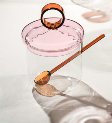 Szklany wysoki pojemnik z pokrywą i łyżeczką 10xH14 LOOP SUGAR JAR with Lid and Spoon Clear-Pink-Amber